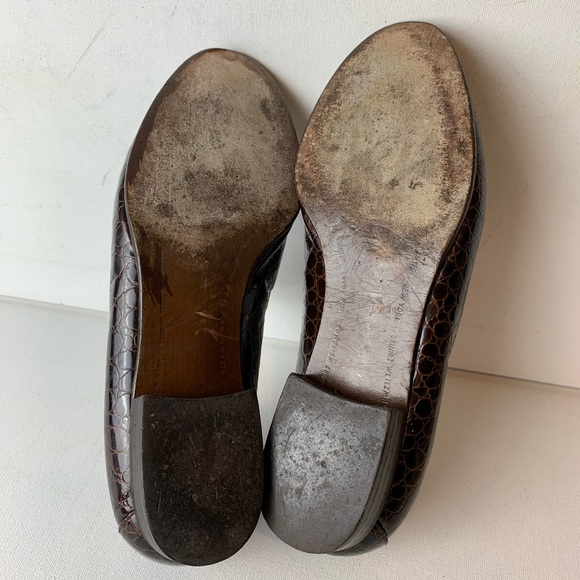 Stuart Weitzman Brown Crocodile Print Loafer 6.5M - Picture 8 of 8